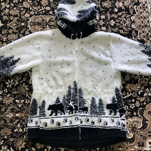 Vtg ANDREA FAYE USA Women’s 2X White Hooded Black Bears Plush Fleece Zip Jacket